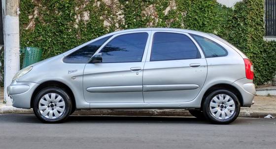 CITROËN XSARA PICASSO 2.0 GLX 16V GASOLINA 4P AUTOMÁTICO